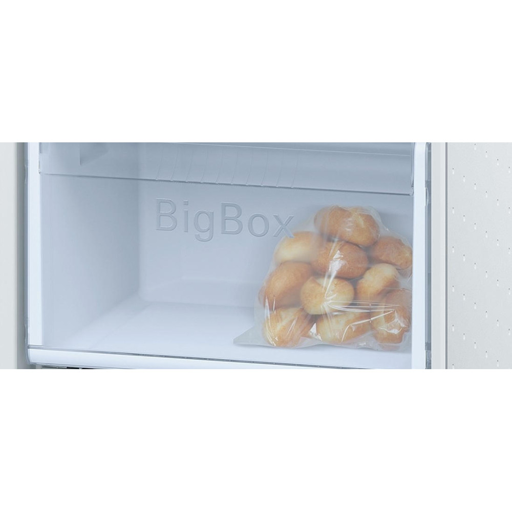 Двухкамерный холодильник Bosch KGN 39VP15 R