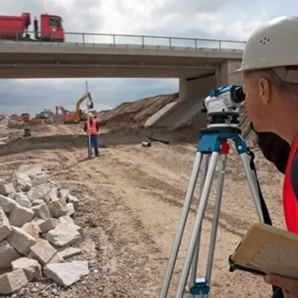 Bosch GOL 20 D Professional оптический нивелир с поверкой, 061599409X