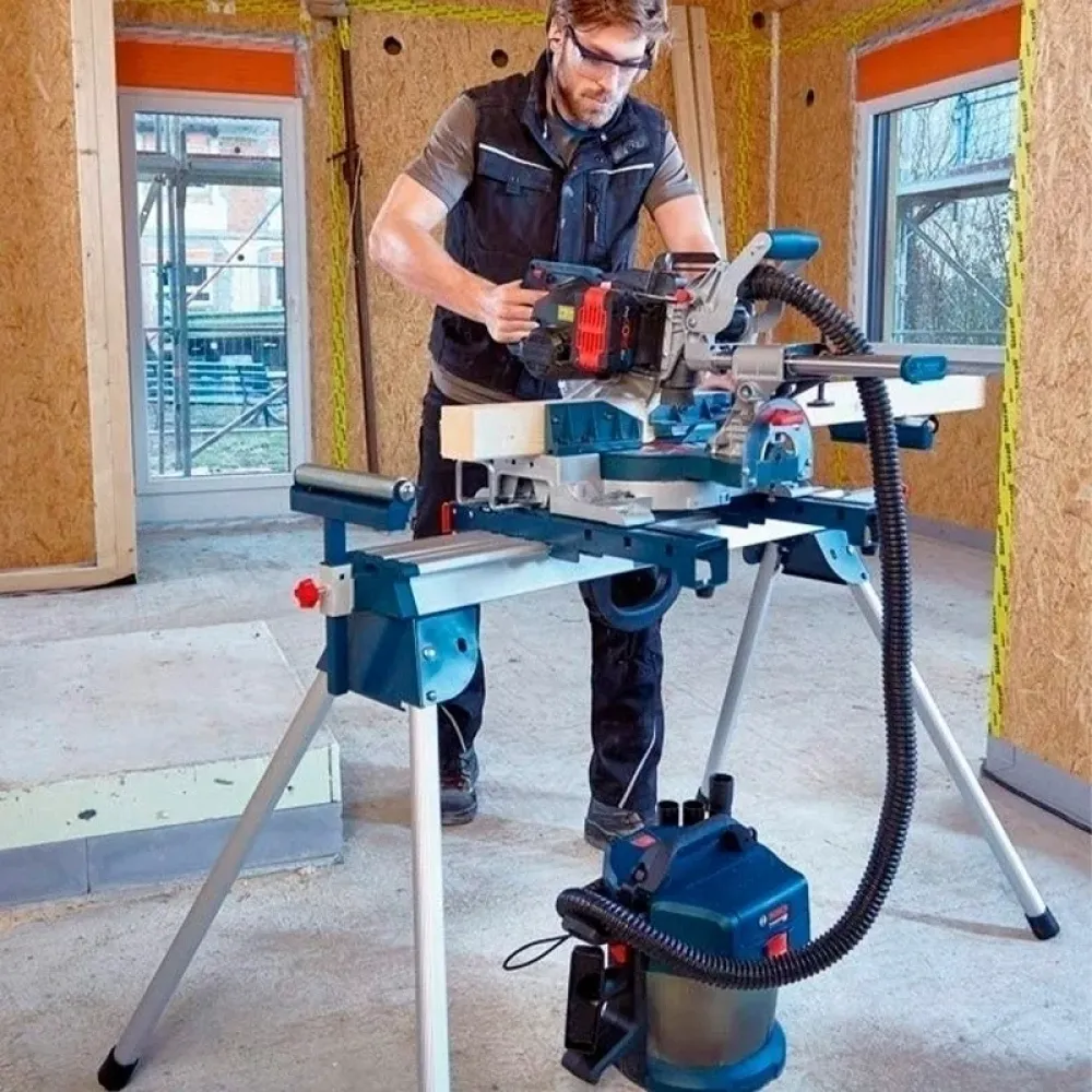 Bosch GCM 18V-216 Professional Solo аккумуляторная торцовочная пила (без АКБ и ЗУ), 0601B41000