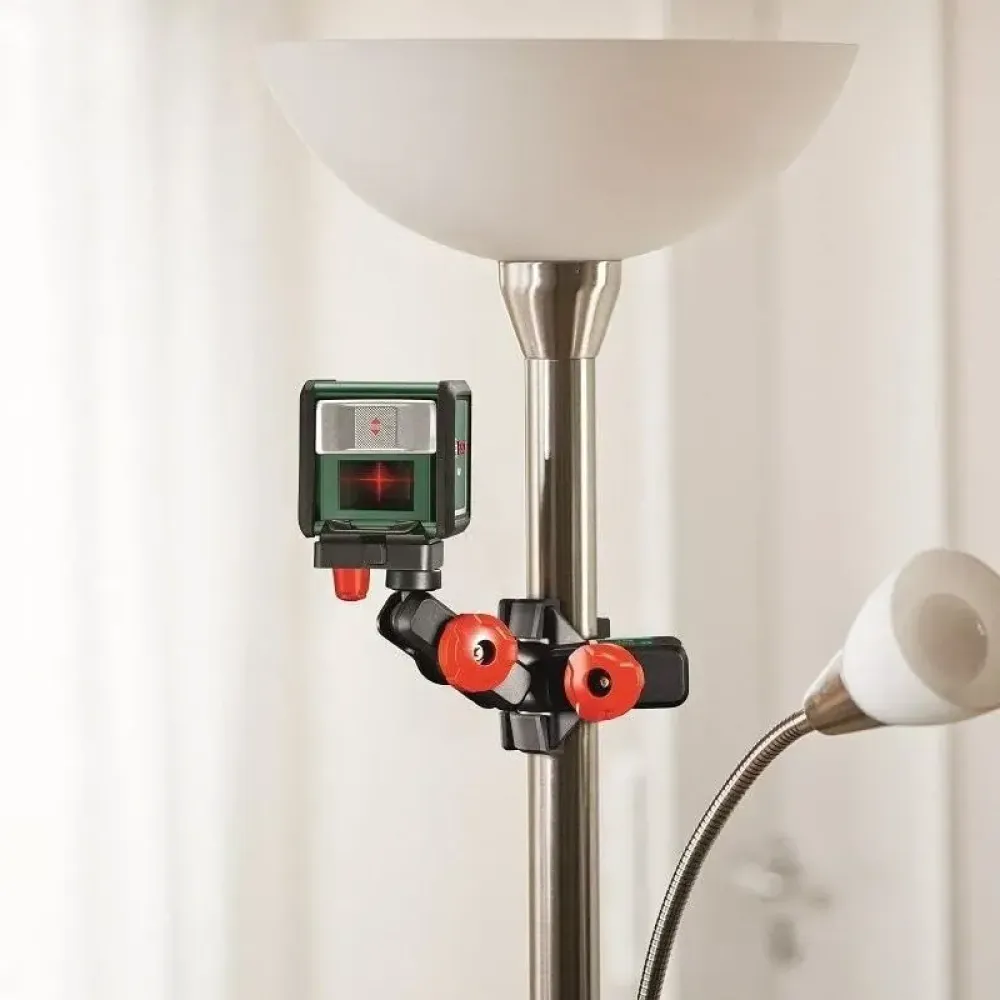 Bosch Quigo лазерный уровень + Bosch MM2 0603663521