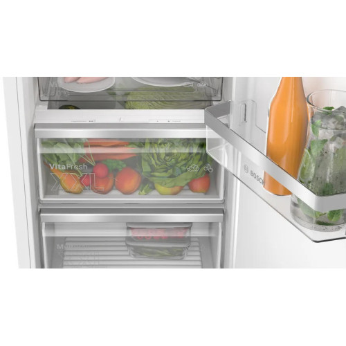 Встраиваемый однокамерный холодильник Bosch KIL82ADD0