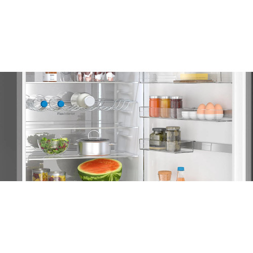 Двухкамерный холодильник Bosch KGN49LBCF