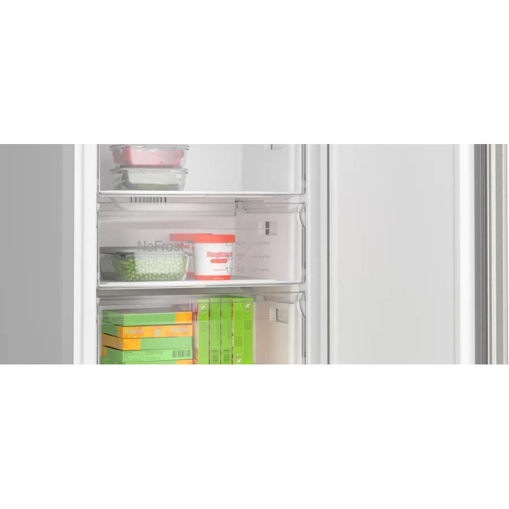 Двухкамерный холодильник Bosch KGN492IDF