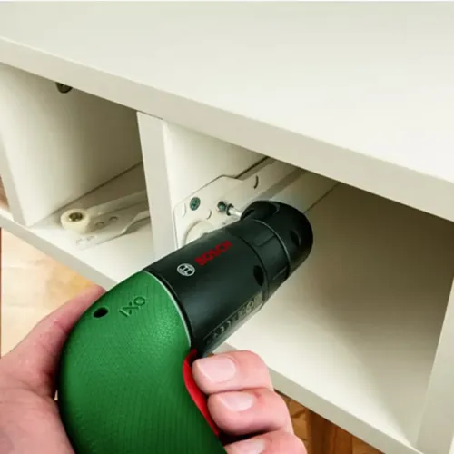 Bosch IXO VI Set аккумуляторная отвертка (1 x 1.5 Ач, ЗУ) с набором насадок, 06039C7122